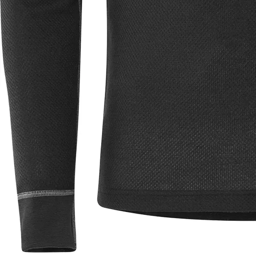 **Langarm** bietet zusätzliche Abdeckung und Wärme, ohne die Bewegungsfreiheit einzuschränken.