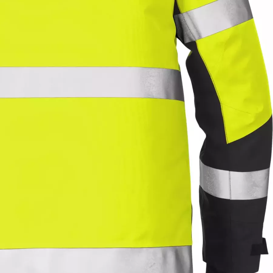 **Reflexstreifen** verbessern die Sichtbarkeit, sodass Sie sich bei schlechten Lichtverhältnissen sicher und gut sichtbar fühlen.