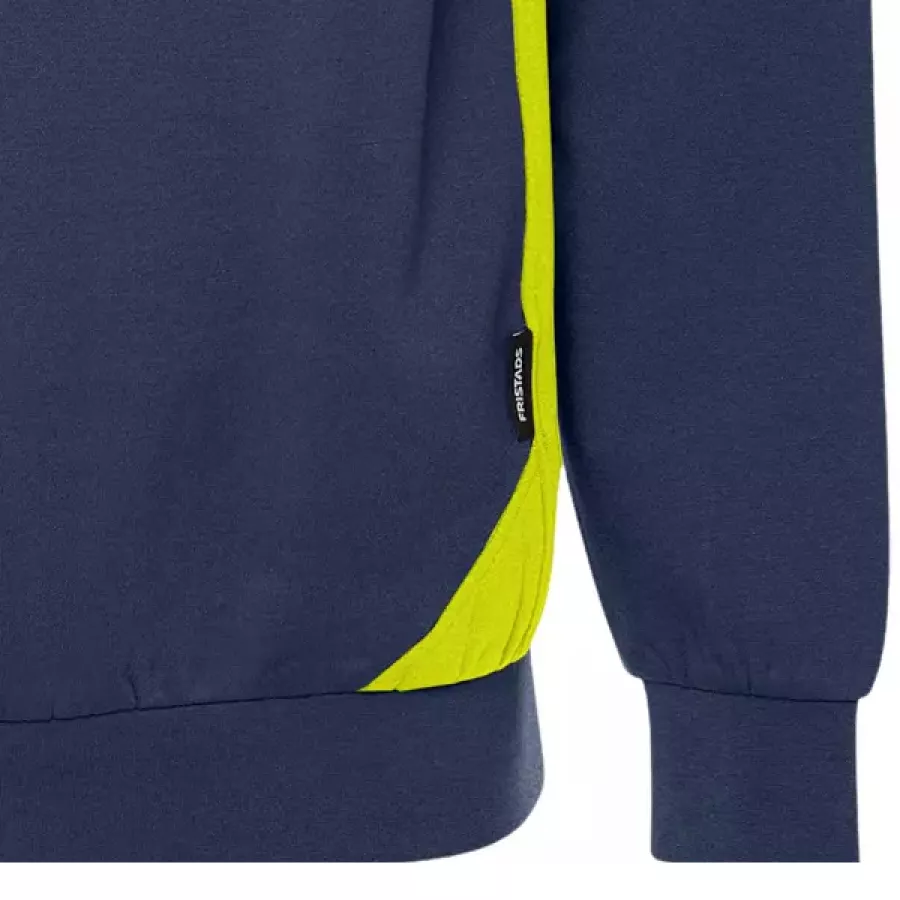 **Ribbed Cuffs on Sleeves and Hem** keep the fit secure and comfortable so warmth stays in throughout the day.