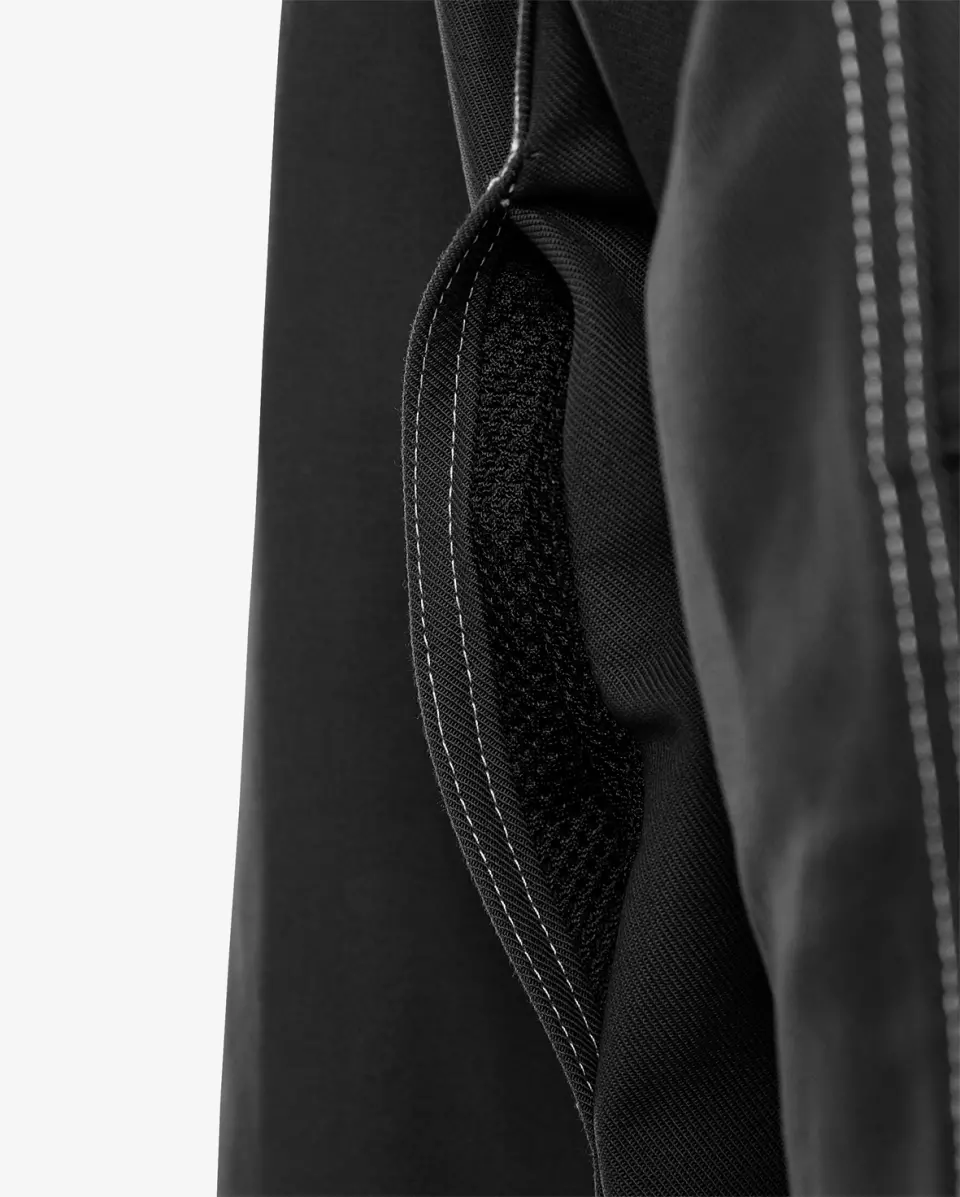 Pocket System · Inner Pocket feature highlight