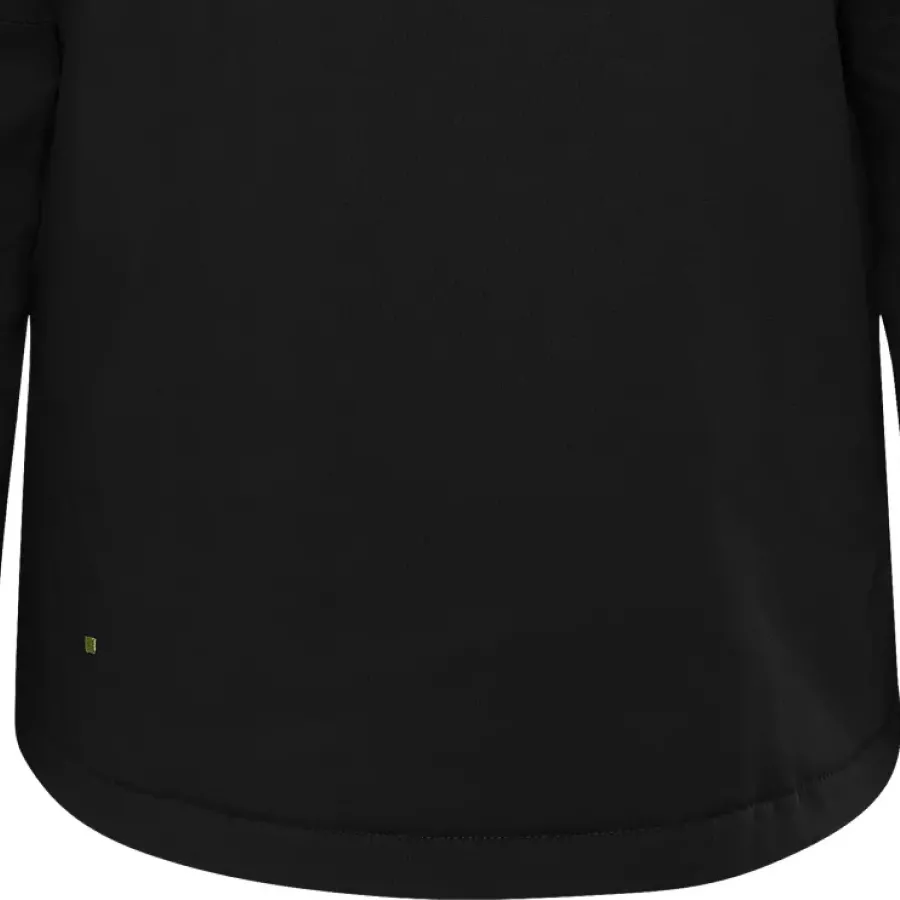 **Erweiterter Rücken** bietet zusätzliche Abdeckung, um Sie beim Bücken und Greifen warm und geschützt zu halten.