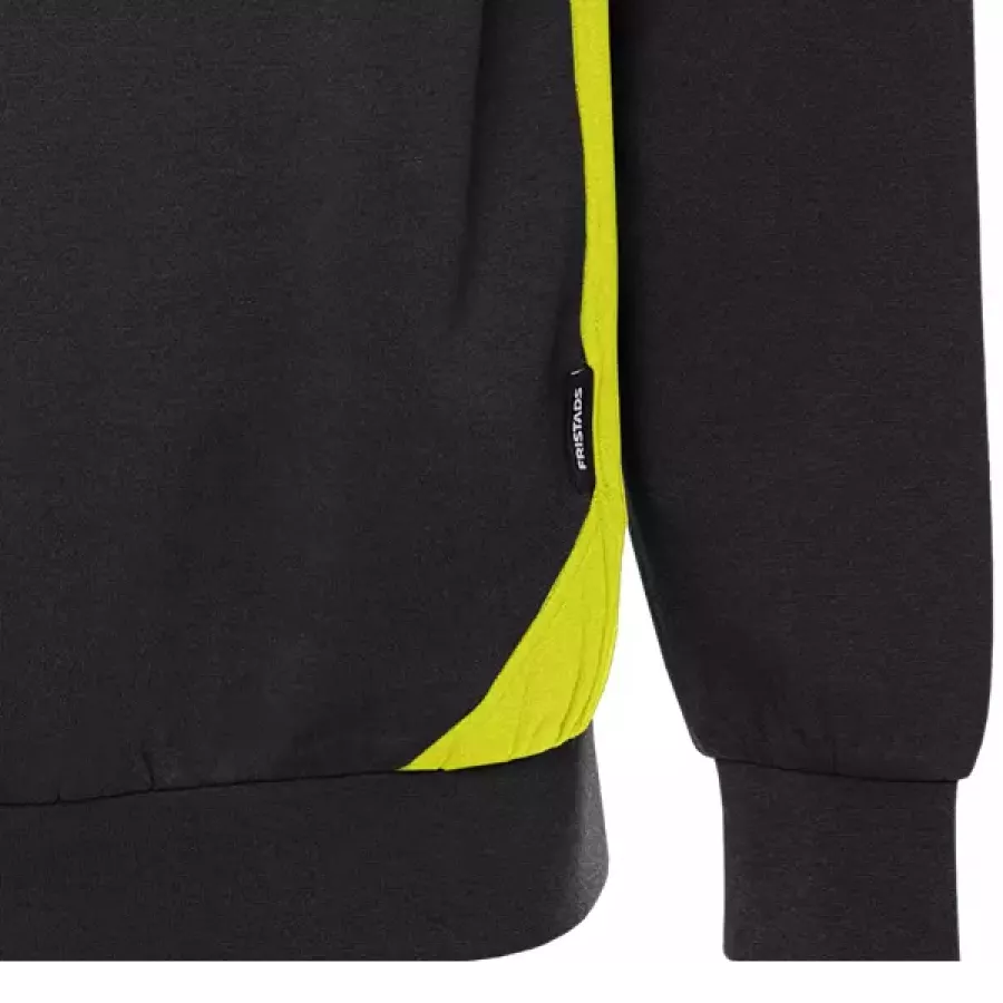 **Ribbed Cuffs on Sleeves and Hem** keep the fit secure and comfortable so warmth stays in throughout the day.