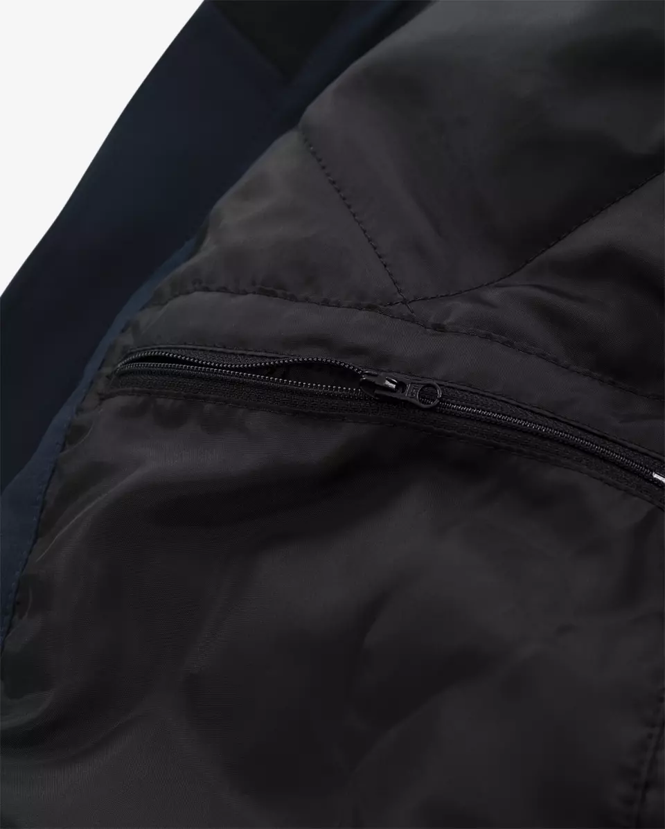 Pocket System · Inner Pocket feature highlight