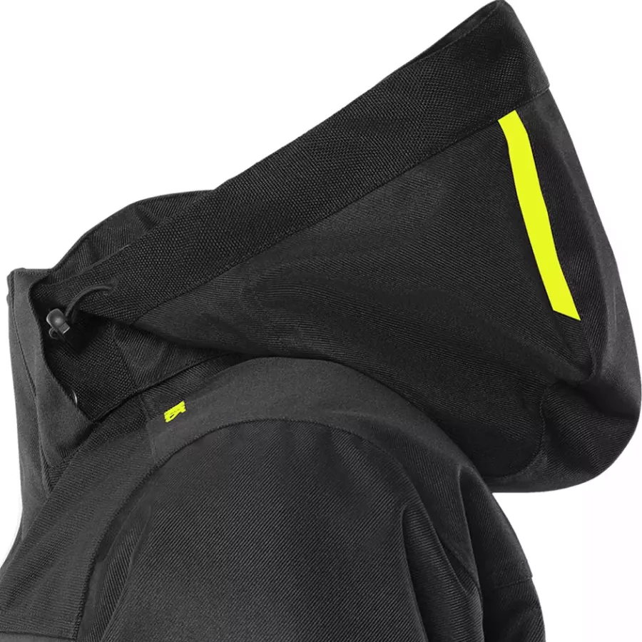 **Detachable Hood** gives you flexible protection so you can adapt quickly to changing weather conditions.