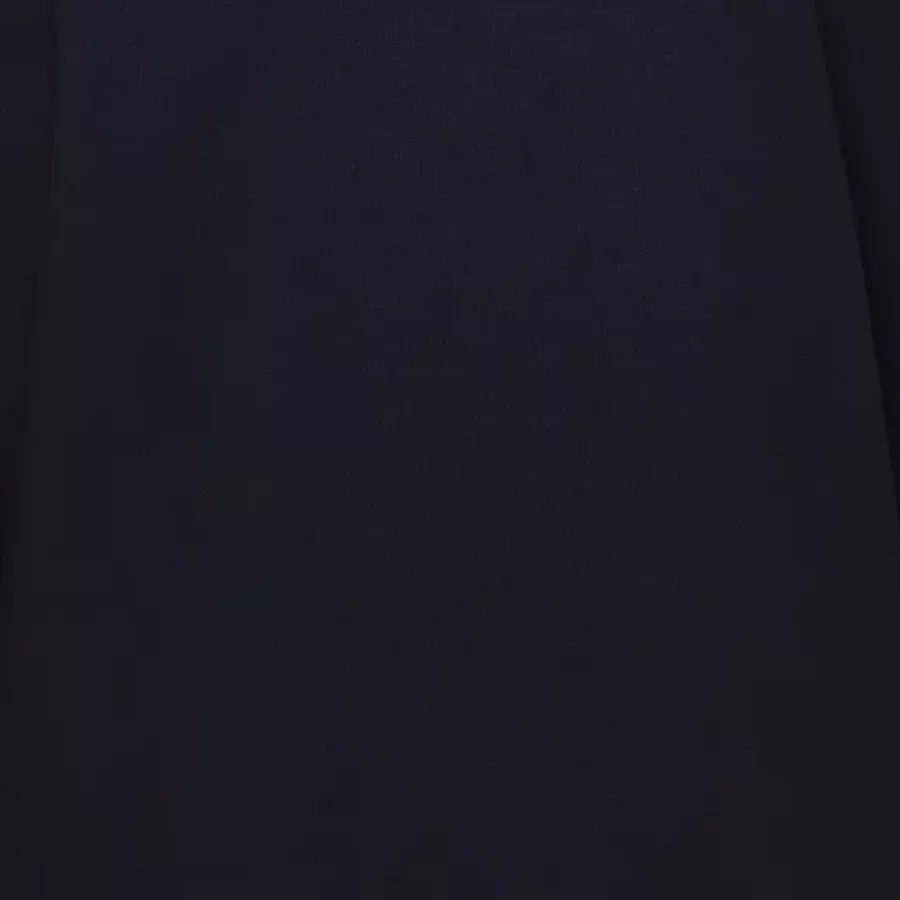 **Detachable Hood** lets you adapt quickly to changing weather and working conditions.