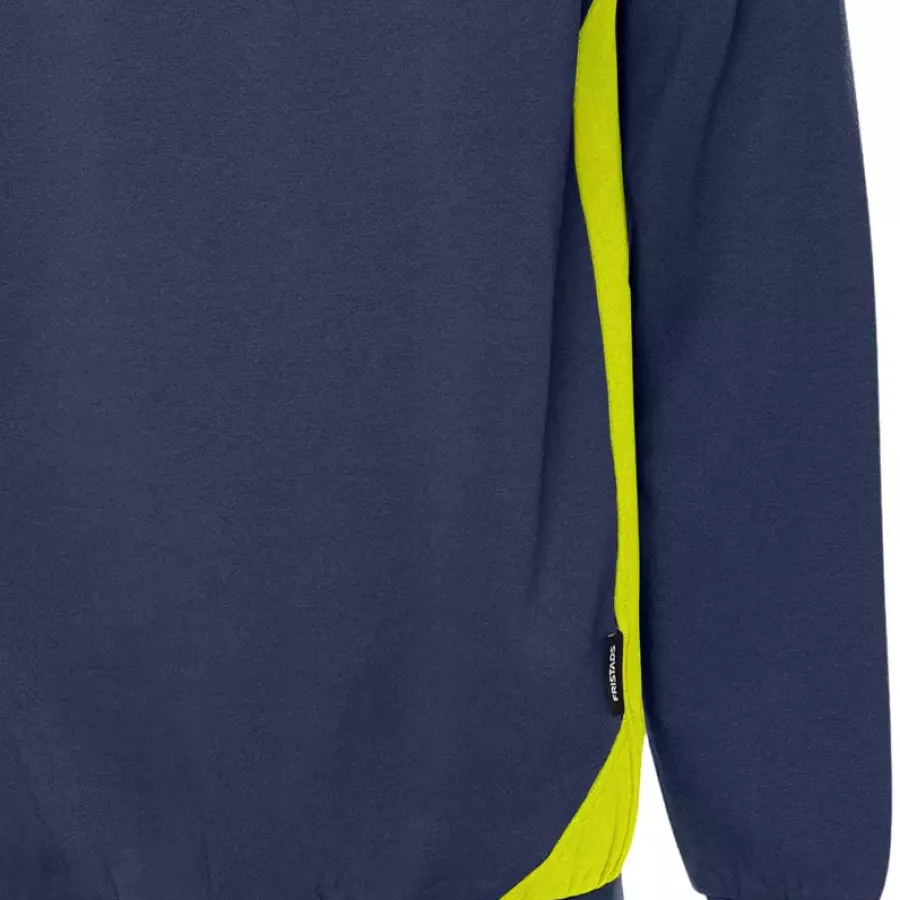 **Long Sleeve** design provides dependable coverage and comfort in cooler working conditions.