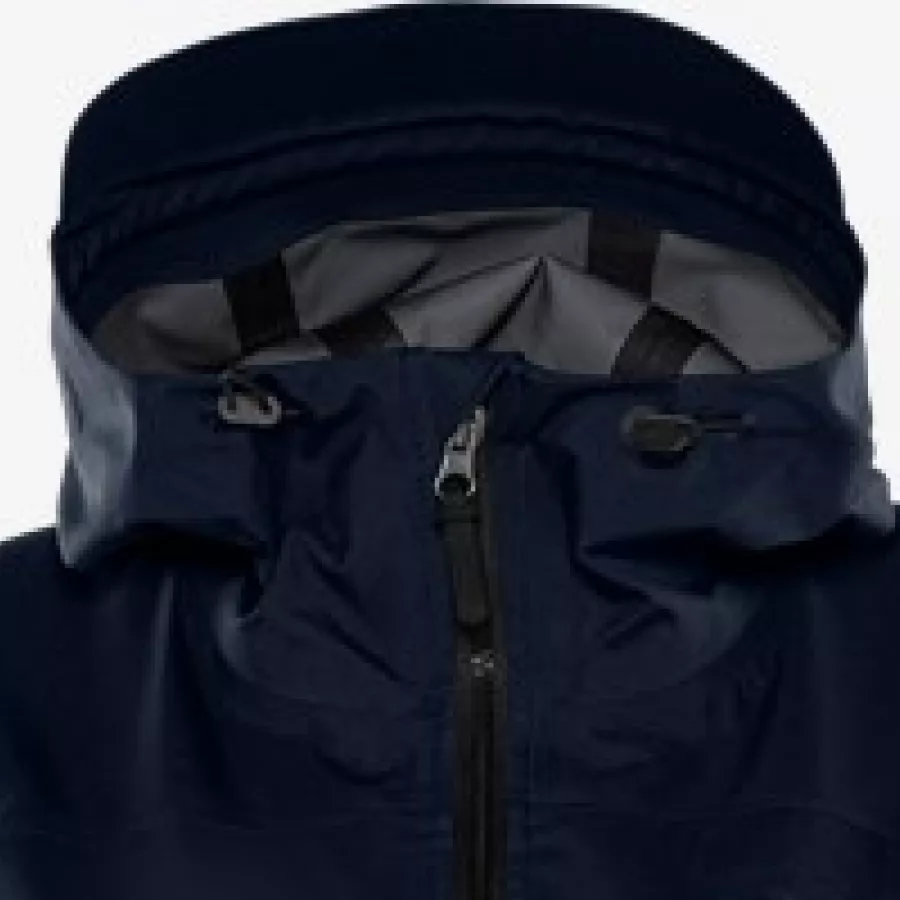 **Adjustable Fixed Hood** gives reliable protection while allowing a personalized fit for changing weather.