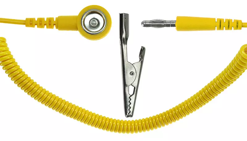 Safeguard DSWL42103, ESD Spiral Cable, 1 Mohm, Yellow, 2.4 m, image 1