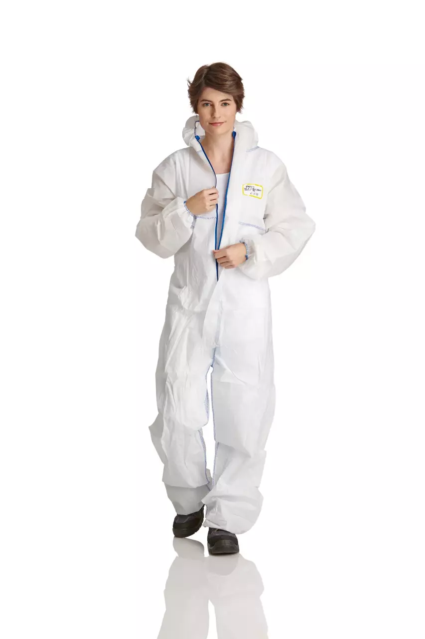 Overall Type · Hooded feature highlight