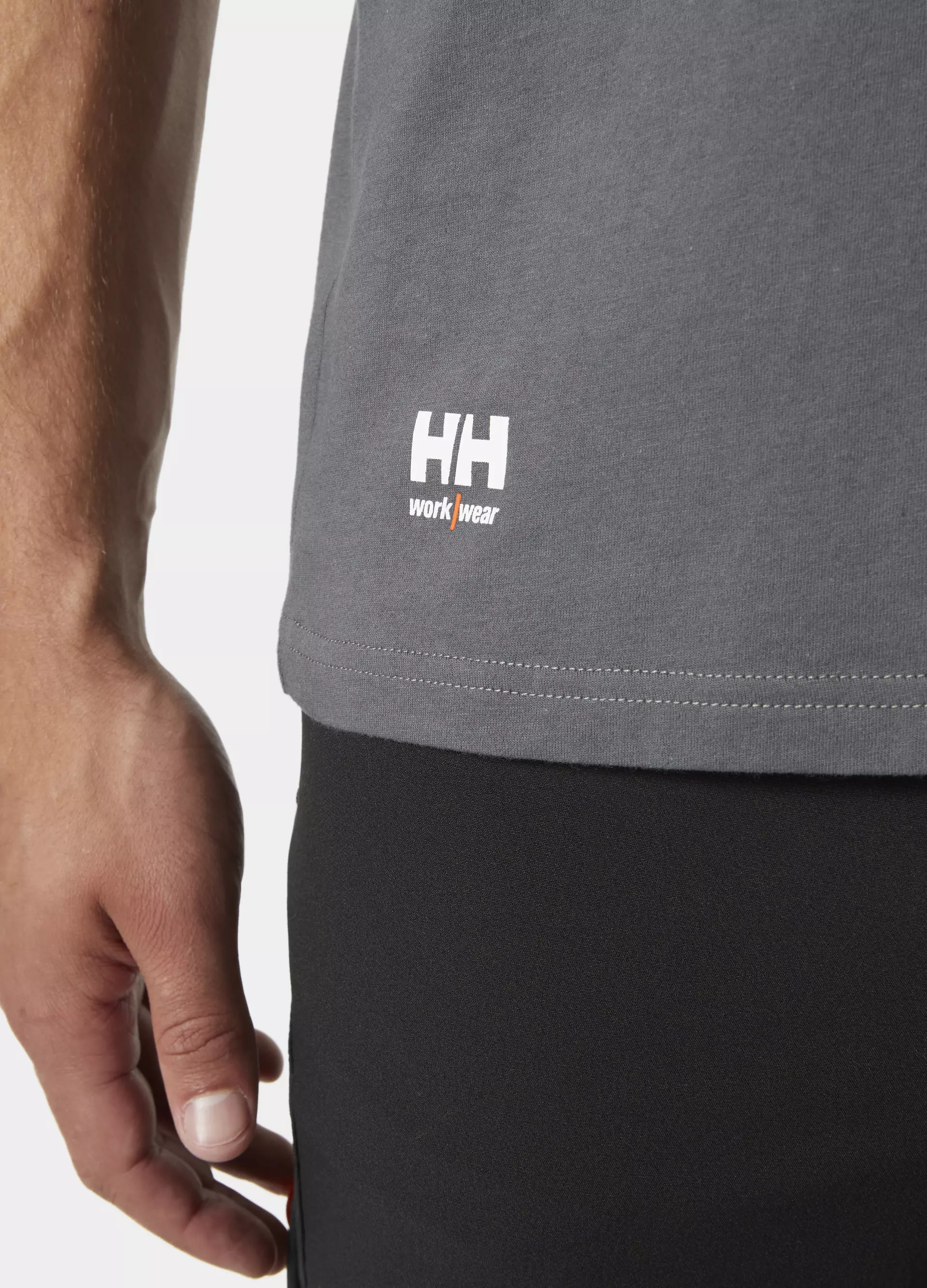 Helly Hansen 79161-970, Classic T-Shirt, Dark Grey, image 3