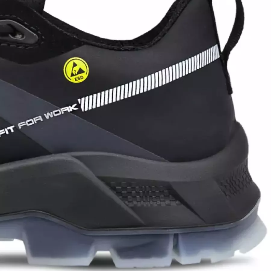 **Textiler Durchtrittschutz** schützt Ihre Füße vor scharfen Gegenständen, damit Sie sich sicher in jedem Gelände bewegen können.