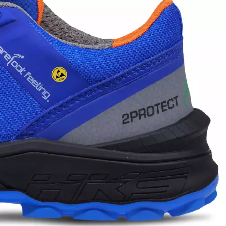 **Textiler Durchtrittschutz** schützt Ihre Füße vor scharfen Gegenständen von unten, damit Sie sich sicher und frei bewegen können.