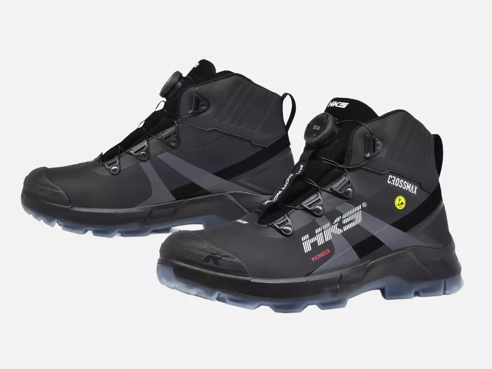 HKS 834082, Crossmax Pioneer BOA Halbhoher Stiefel S3S, Schwarz, image 1, gallery thumbnail