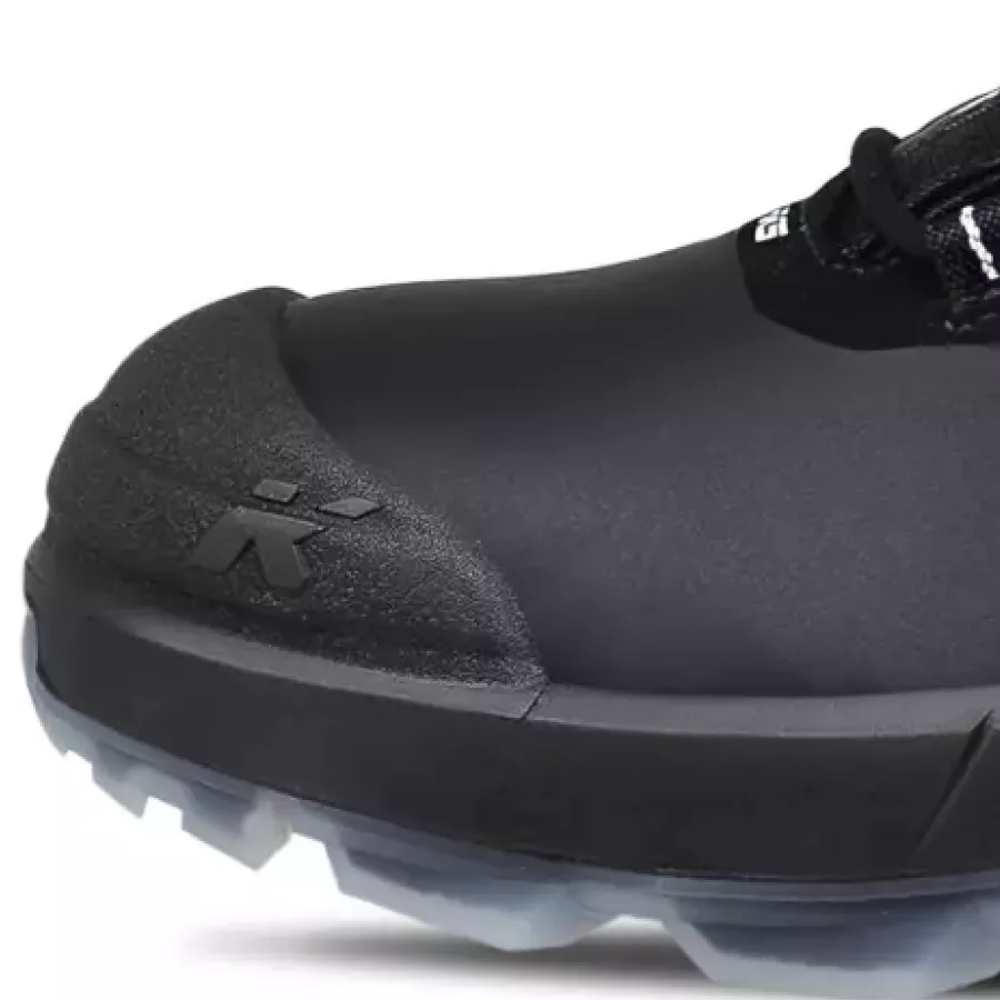**Stahlkappe** schützt Ihre Füße vor Stößen und sorgt für einen sicheren und uneingeschränkten Tritt.