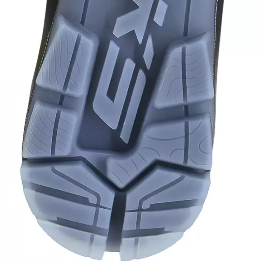 **Öl- und benzinbeständige Laufsohle** hilft Ihnen, auf glatten Oberflächen stabil zu bleiben, indem sie der Zersetzung widersteht und die Traktion aufrechterhält.