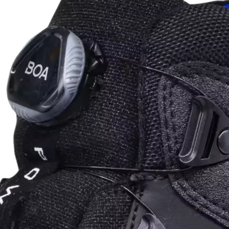 **BOA® Fit System** allows quick, precise adjustments for a snug fit that supports every step.