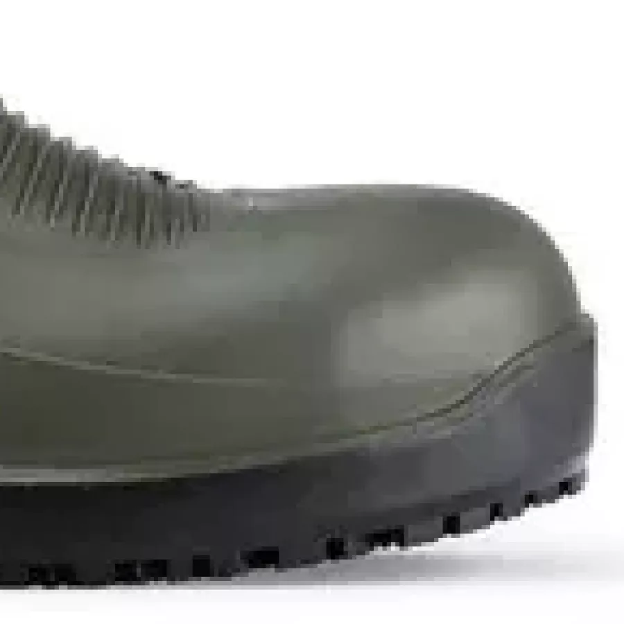 **Steel Toe Cap** protects your feet while letting you move with confidence on any job.