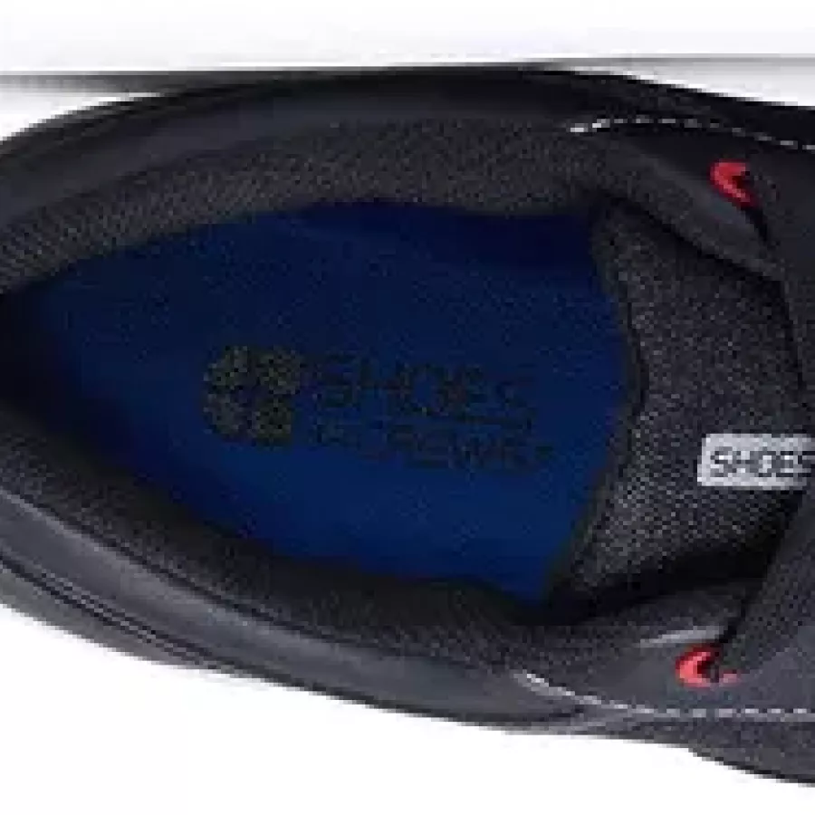 Herausnehmbare EVA-Einlegesohle dämpft jeden Schritt für ganztägigen Halt und Komfort.