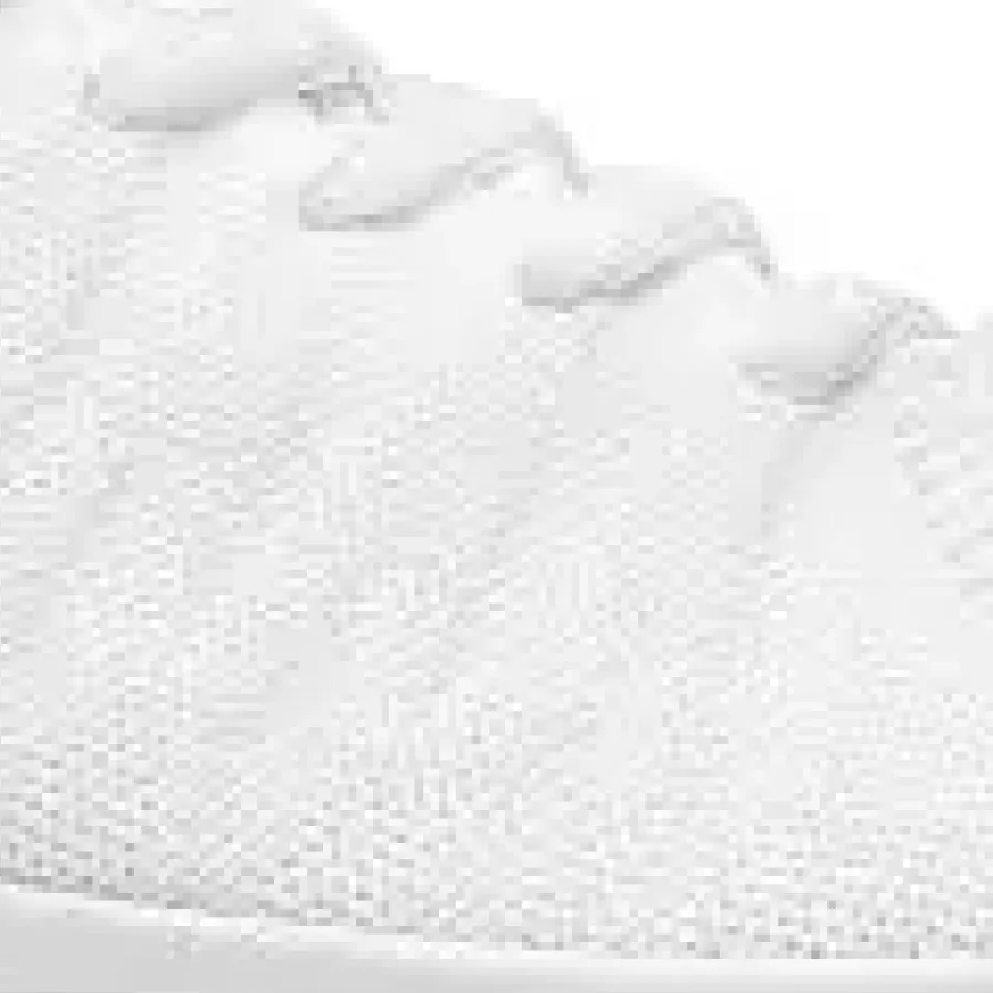 **Recycled Polyester Lining** surrounds your feet with a smooth, comfortable feel while supporting a more thoughtful choice of materials.