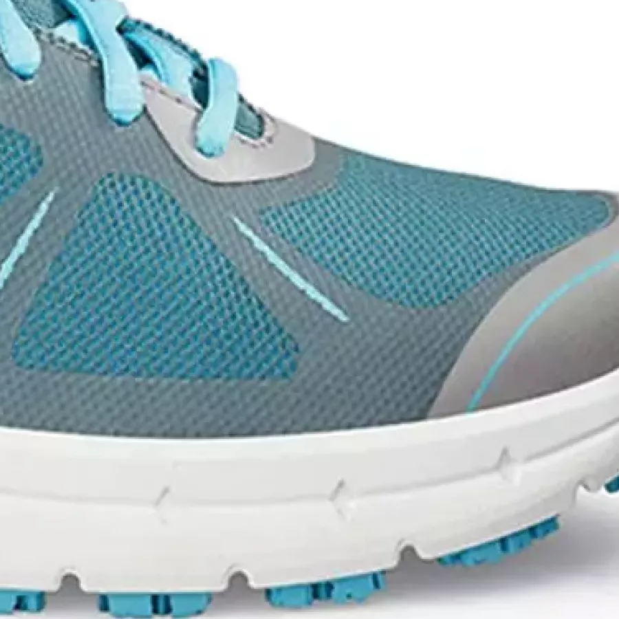 **Atmungsaktives Obermaterial** hält Ihre Füße auch bei langen Schichten kühl und bequem.