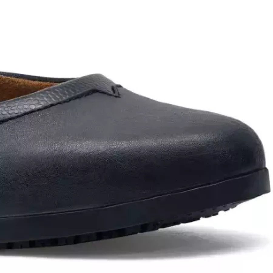 **Water-Resistant Leather Upper** keeps your feet dry and comfortable no matter the spills or splashes.