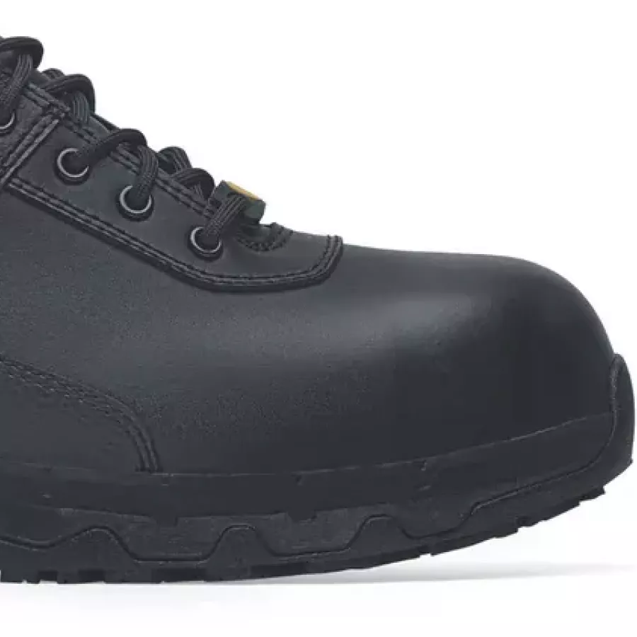 **Composite Toe Cap** delivers reliable protection while keeping the shoe light and comfortable for all-day confidence.