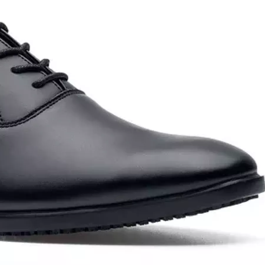 **Waterproof Upper** keeps your feet dry and comfortable through every shift and weather condition.