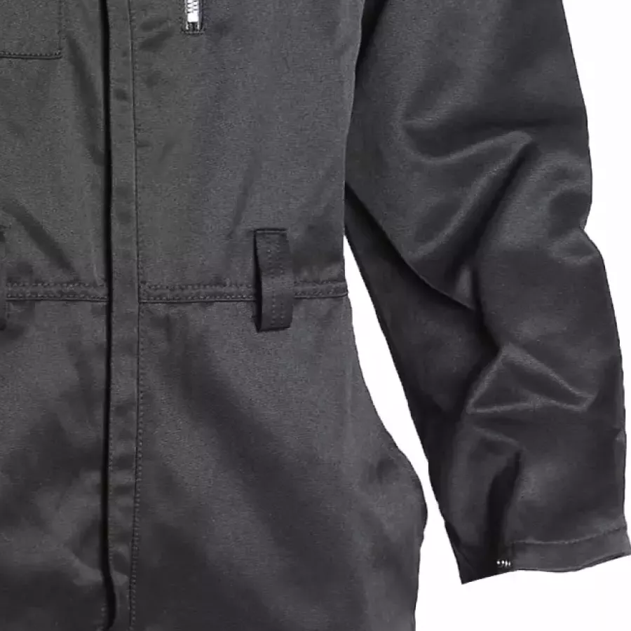 **Adjustable Sleeves with Snap Buttons** let you customize the fit and stay comfortable during active work.