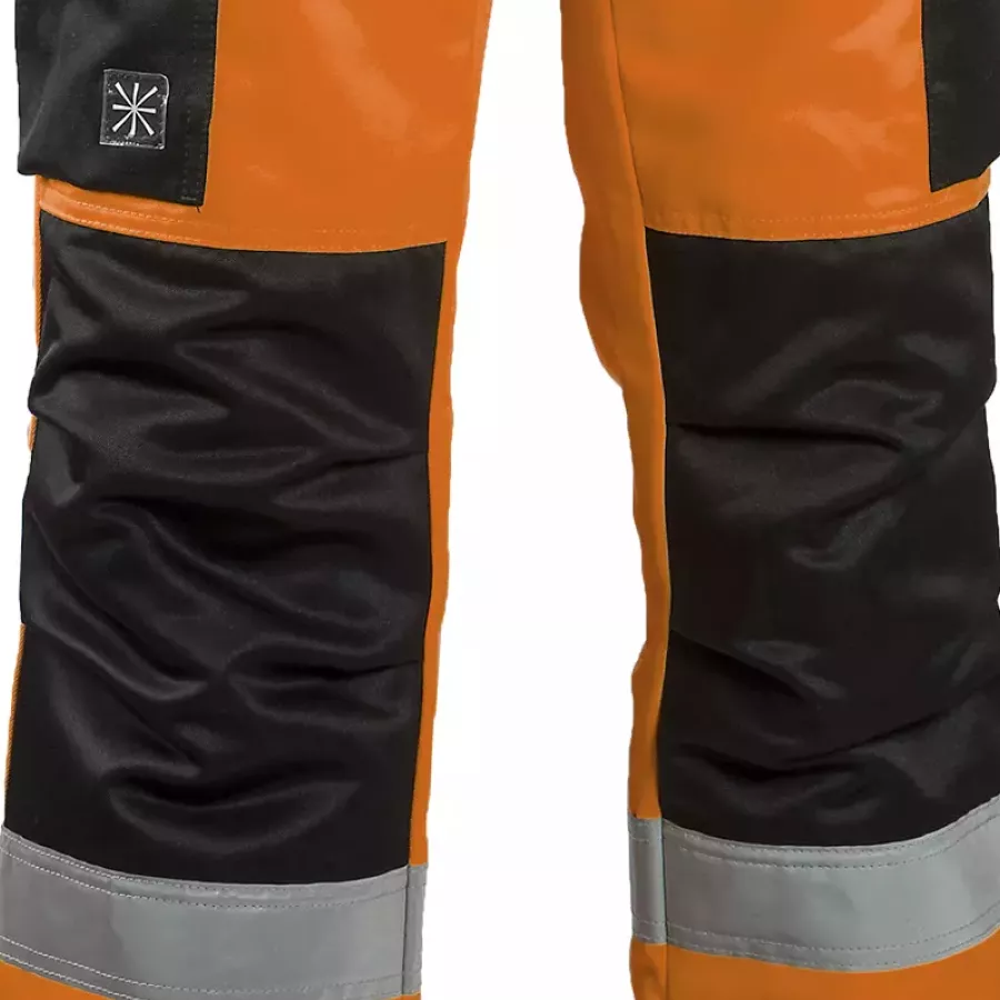 **Adjustable Knee Pad Pockets** let you position protection exactly where you need it for comfortable kneeling throughout the day.