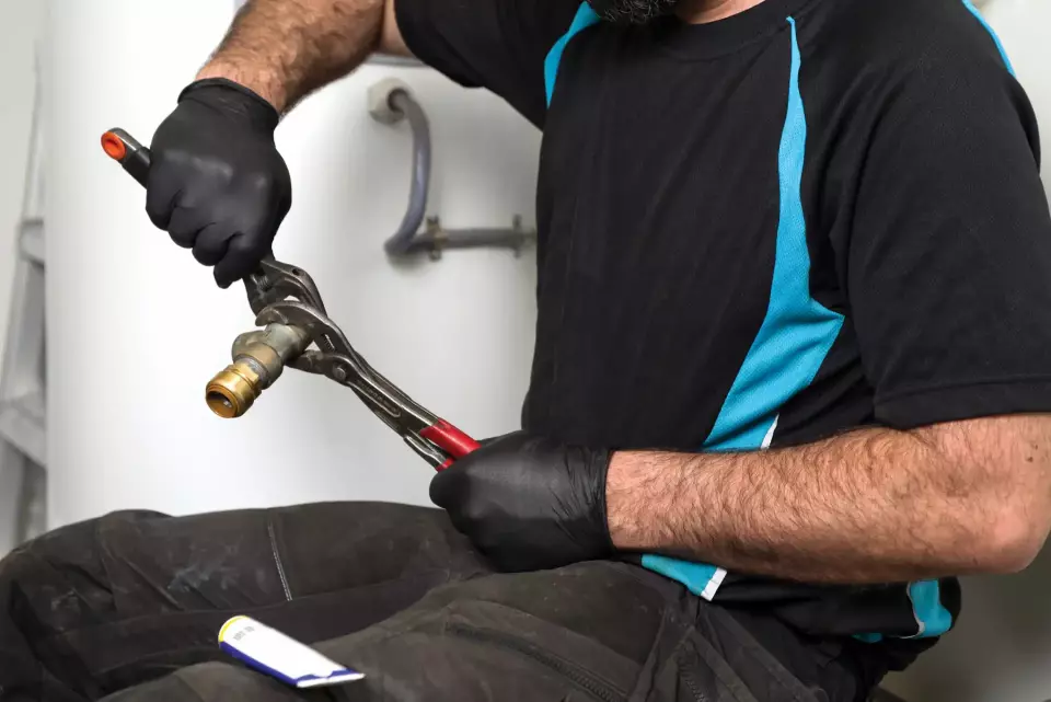 Granberg 114-880, Single-Use Gloves, Black, image 4, gallery thumbnail