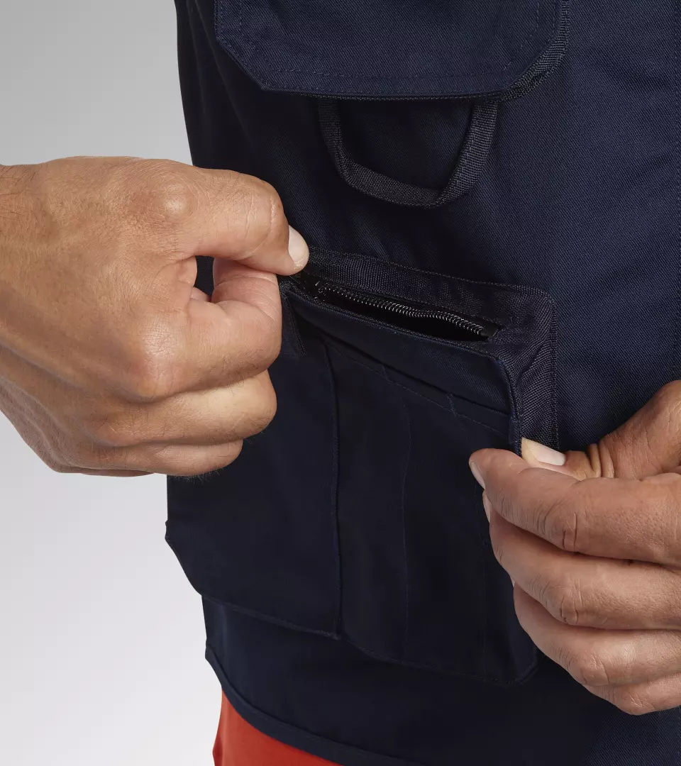 Taskutyyli · Puhelintasku feature highlight