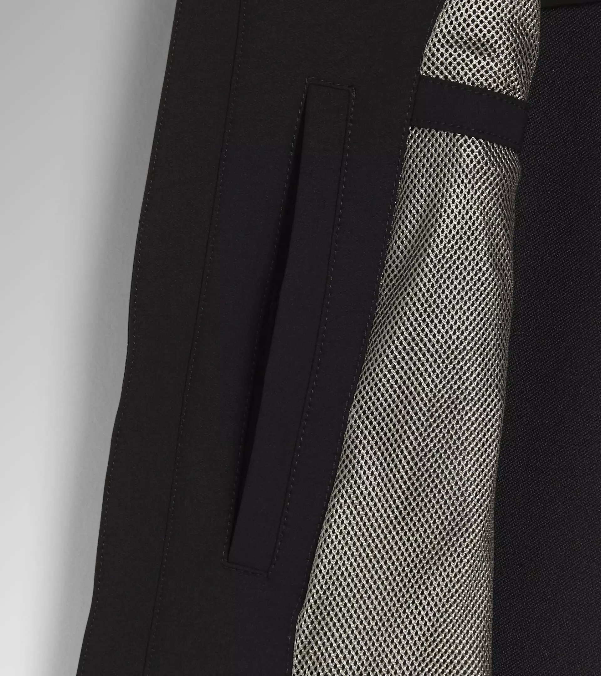 Diadora 702-175343-80013, VEST CARBON TECH Liivi musta, image 6