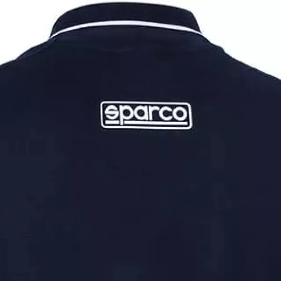 **Comfort and Flexibility** move with your body so you stay comfortable and confident in every activity.