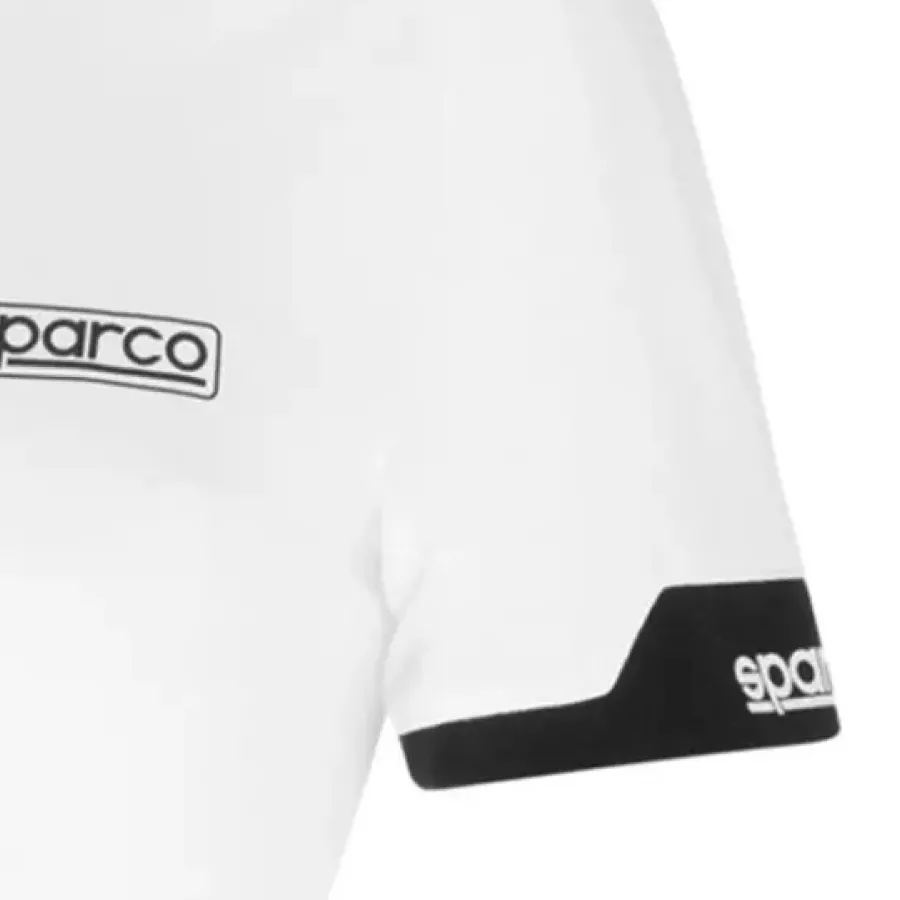 **Short Sleeves** keep you cool and allow unrestricted movement for all-day ease.