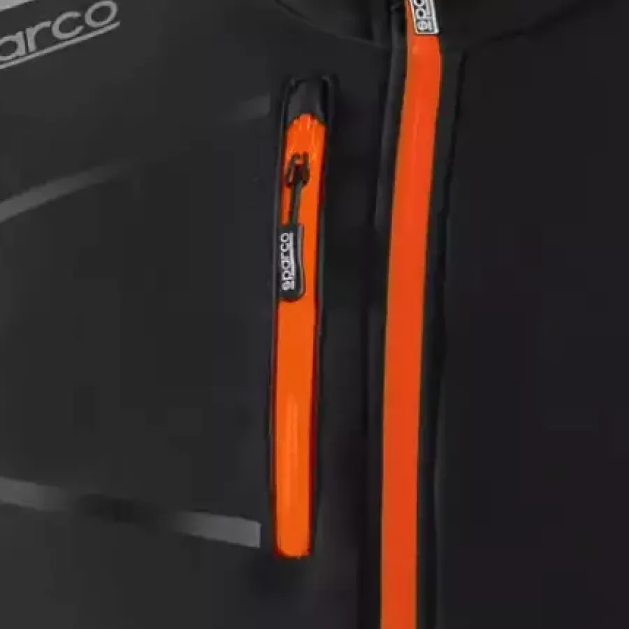 **Zipper Pocket** keeps your essentials secure and easily accessible on the go.