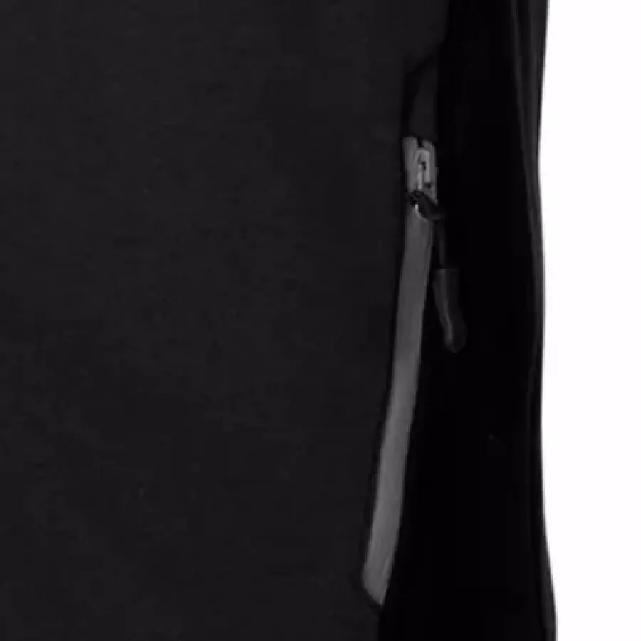 **Zipper Pockets** keep your essentials secure and within easy reach, letting you move freely.