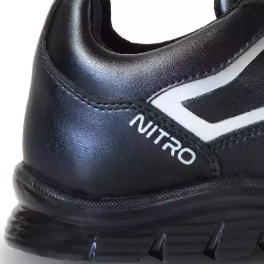 **Puncture Resistance** shields your soles from sharp threats beneath you so you can step with confidence across varied terrain.