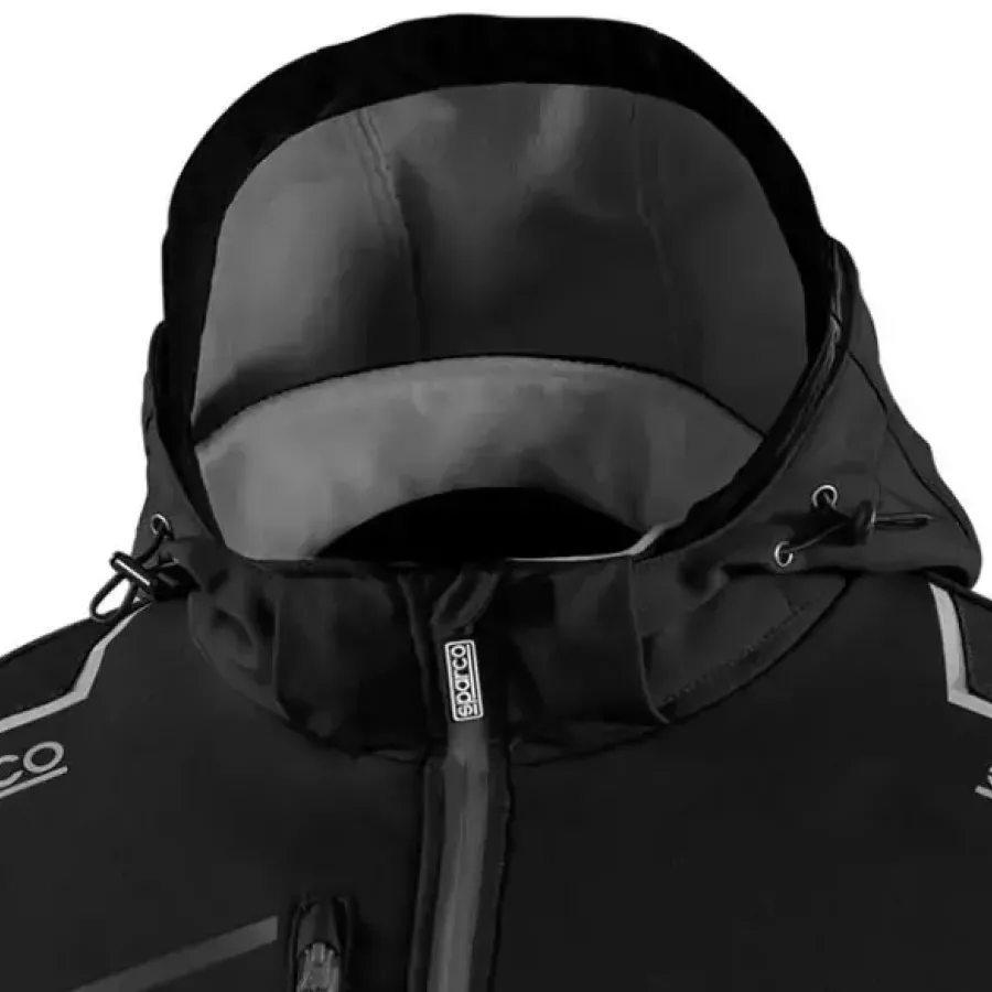 **Detachable Hood** lets you adapt instantly to changing weather while keeping a clean, streamlined look when you don’t need it.