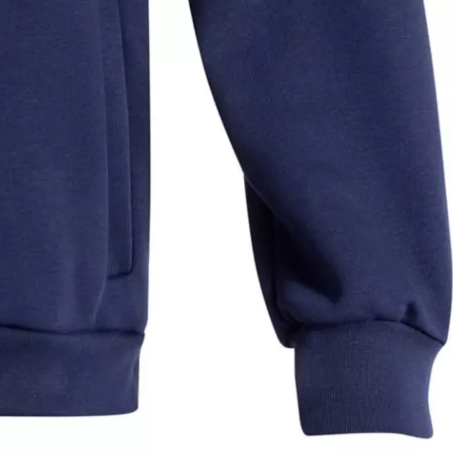 **Rippstrickbündchen** sorgen für einen sicheren, flexiblen Sitz, der hilft, Wärme und Form den ganzen Tag über zu erhalten.