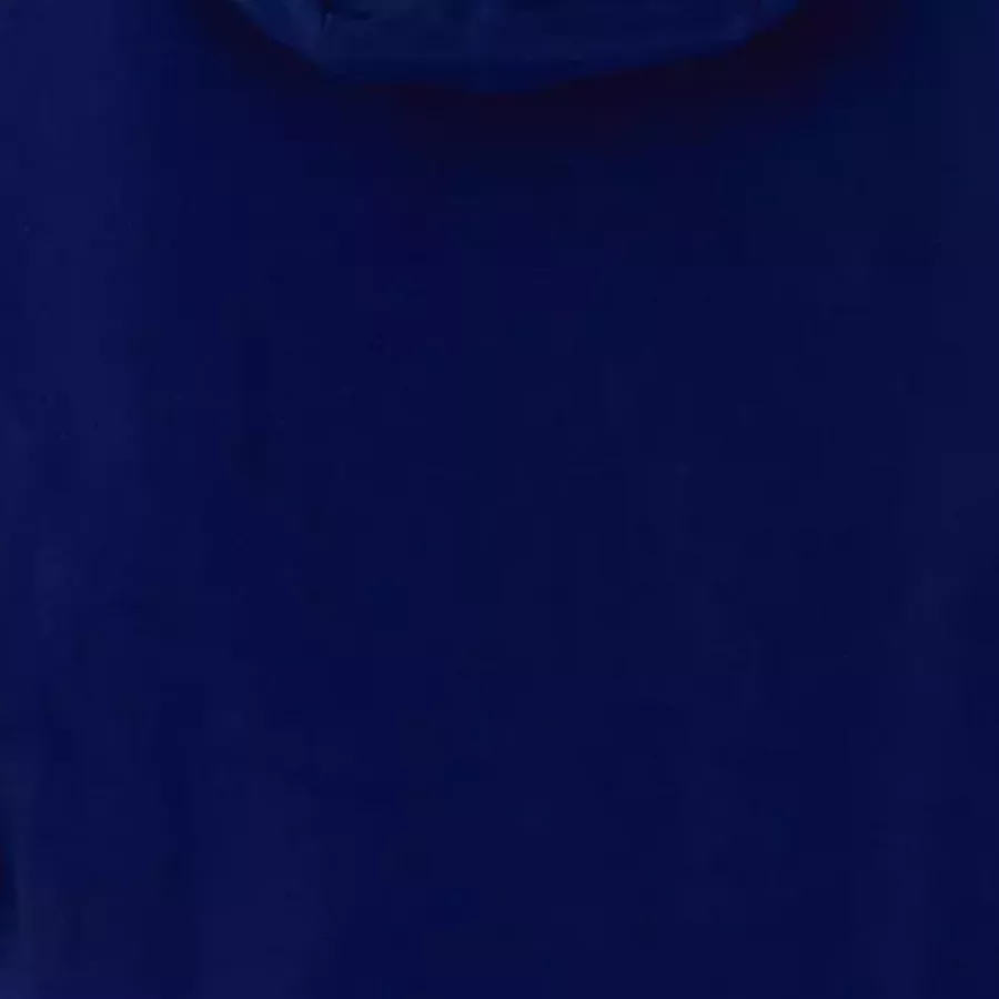 **Wind Protection with Water-Repellent Properties** helps you stay comfortable and dry when the weather shifts.