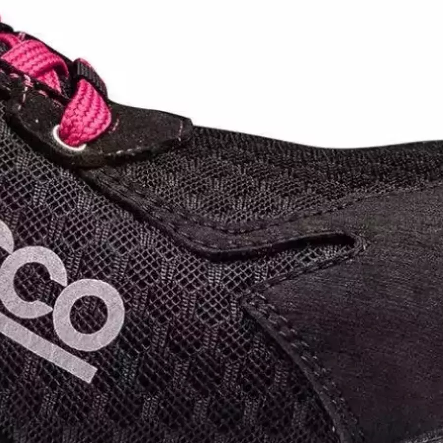 **Anti-Perforation Insole** provides secure underfoot protection so you can work confidently on any surface.