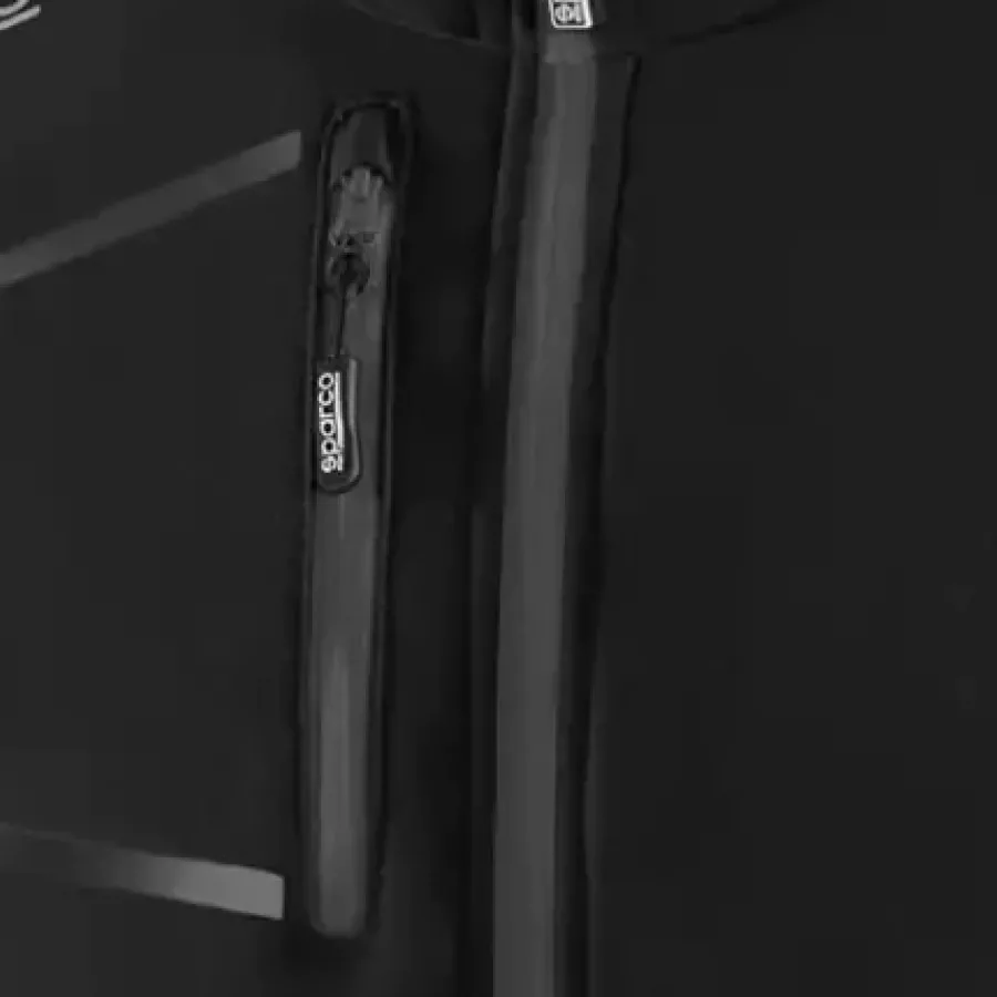 **Zipper Pocket** keeps your essentials secure and easily accessible on the go.