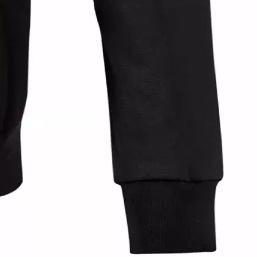 **Elastic Cuffs** keep warmth in and movement effortless throughout your day.