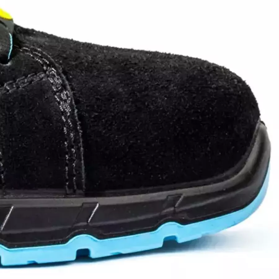 **Fiberglass Toe Cap** shields your feet from impacts while keeping the shoe lightweight and agile.