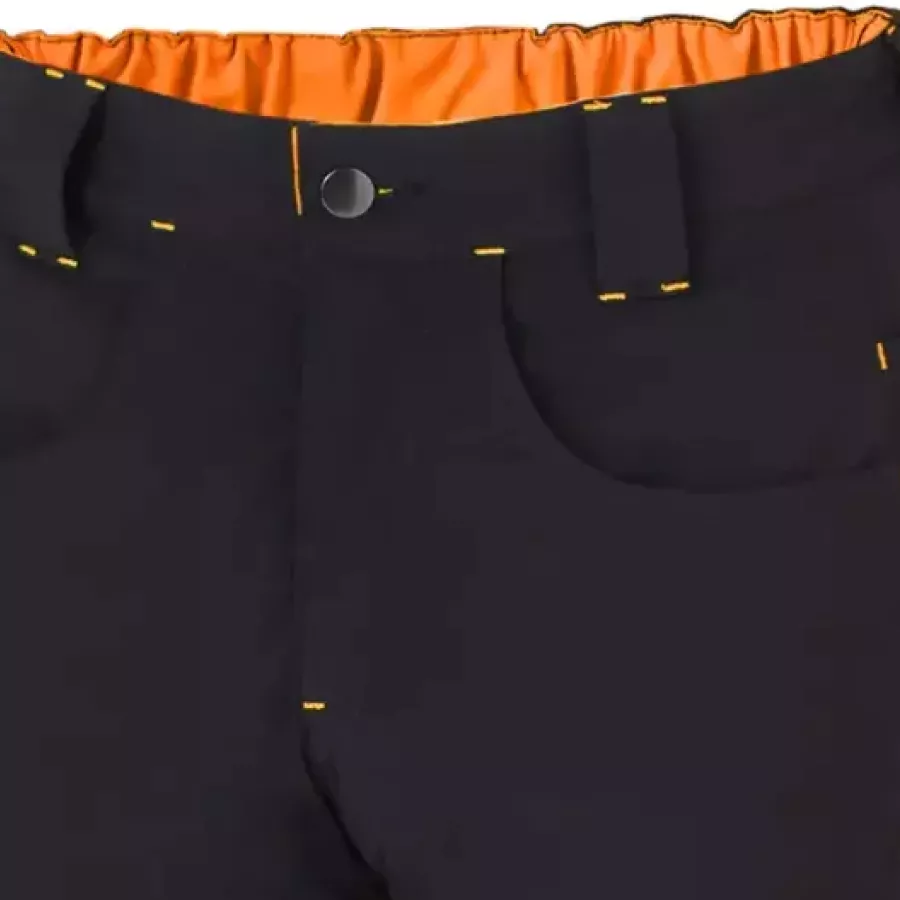 **Elastic Back** moves with you for all-day comfort and a perfect fit.