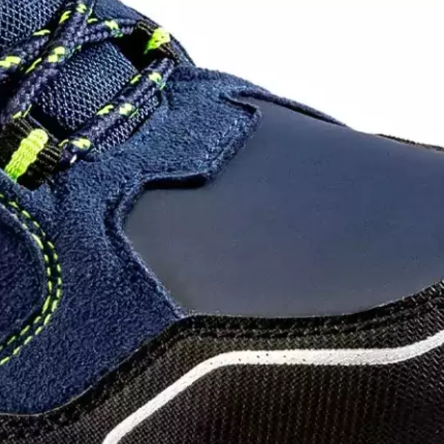 **Water-Repellent Upper** shields your feet from moisture so you stay dry and comfortable in any weather.