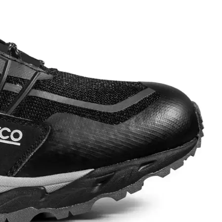 **Ultra-Durable Reinforced Toe** adds lasting protection and confidence while keeping your feet comfortable through long days.