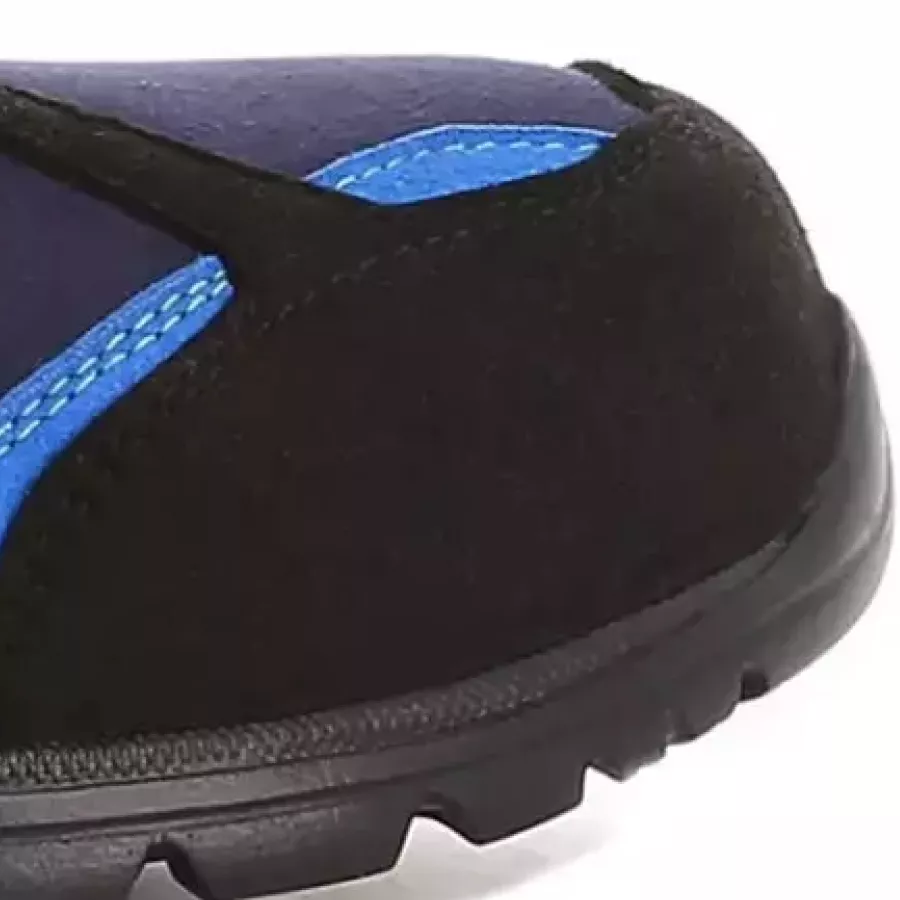 **Composite Toe Cap** gives you strong protection where you need it most while keeping the shoes light and comfortable for all-day wear.