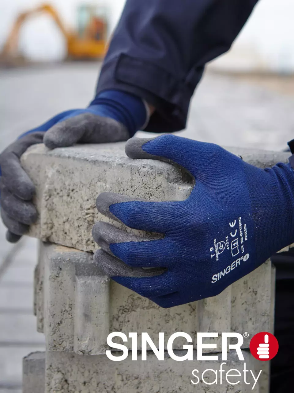 EN 388 · Abrasion Resistance Level 4 feature highlight