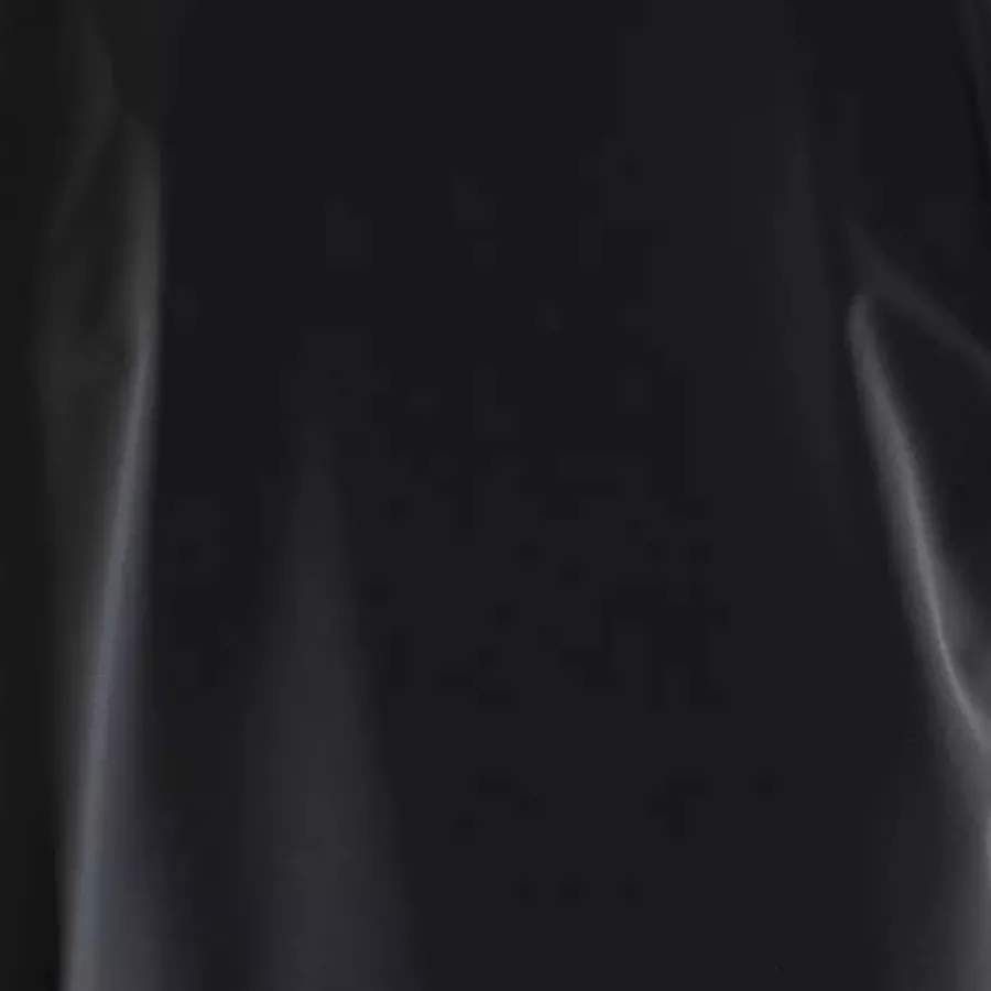 **Water Resistance** shields you from rain keeping you dry and comfortable.